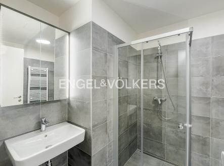 4 | Pronájem bytu, 1+kk, 32 m²
