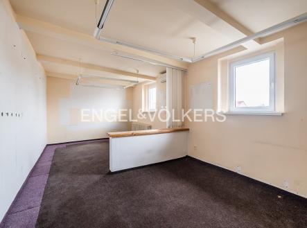 DSC_0660-HDR_web | Pronájem - kanceláře, 138 m²