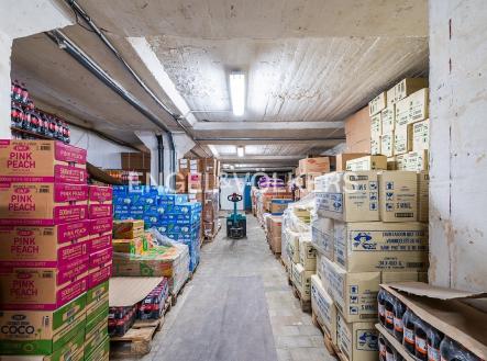 3 | Pronájem - komerční objekt, sklad, 408 m²