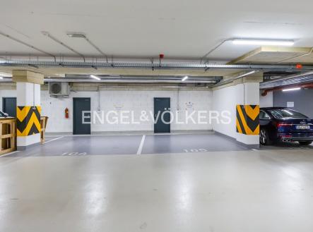 2 | Pronájem - malý objekt/garáž