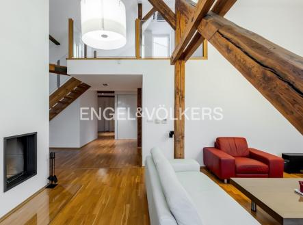 P1478210_web | Prodej bytu, 5+kk, 210 m²