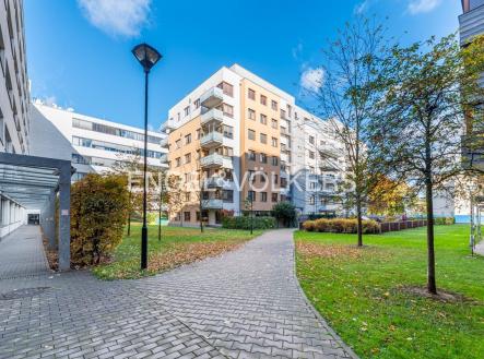 3 | Pronájem bytu, 1+kk, 40 m²