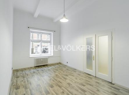Pronájem bytu, 2+kk, 50 m² obrázek