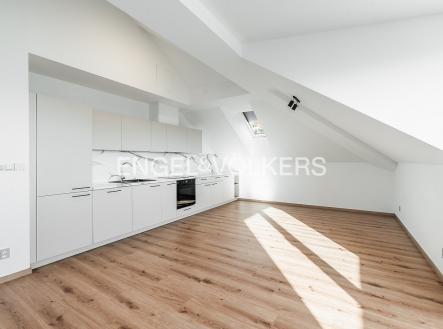 DSC_2019_web | Pronájem bytu, 2+kk, 88 m²