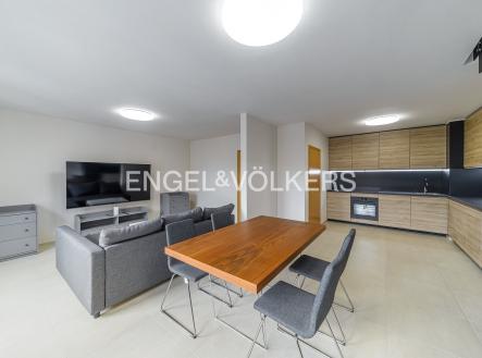 2 | Pronájem bytu, 4+kk, 108 m²