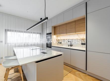 2 | Pronájem bytu, 3+kk, 75 m²