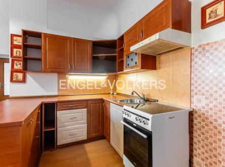 Pronájem bytu, 2+kk, 76 m²