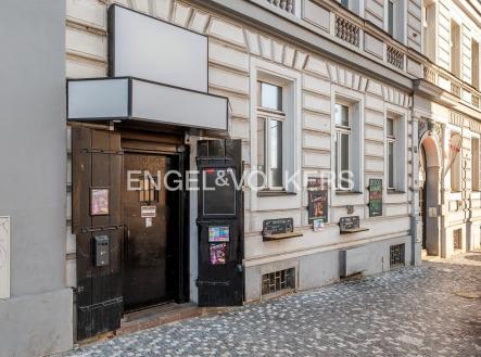 P1434231_web | Pronájem - restaurace, 250 m²