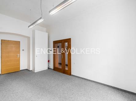 DSC_9880_web | Pronájem - kanceláře, 17 m²