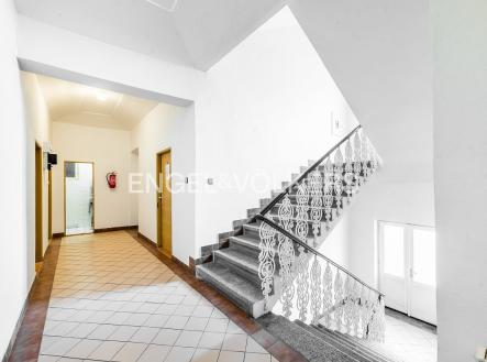 DSC_9897-HDR_web | Pronájem - kanceláře, 17 m²