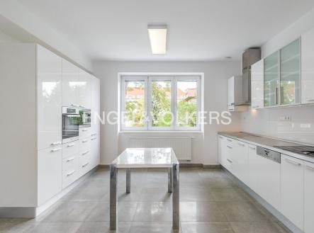 4DSC_8929_web | Pronájem - dům/vila, 365 m²