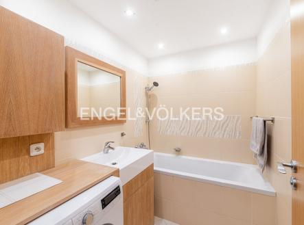 DSC_7497-HDR_web | Pronájem bytu, 2+kk, 68 m²