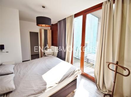 4 | Pronájem bytu, 3+kk, 129 m²