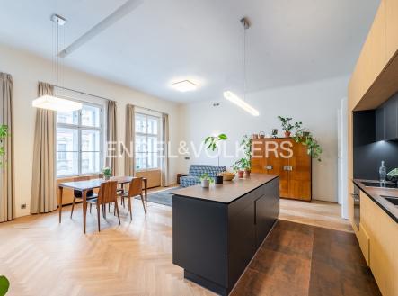 1 | Pronájem bytu, 2+kk, 93 m²