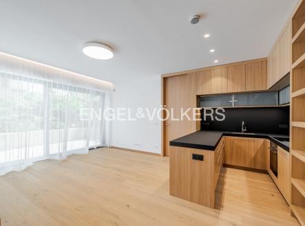 1 | Pronájem bytu, 3+kk, 69 m²