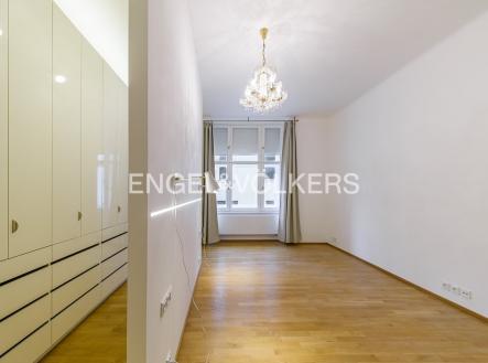 4 | Pronájem bytu, 3+kk, 137 m²