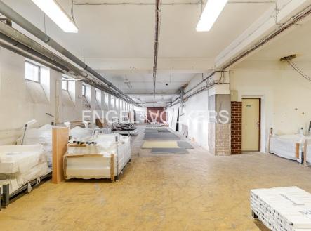 P1435205_web | Pronájem - komerční objekt, sklad, 235 m²
