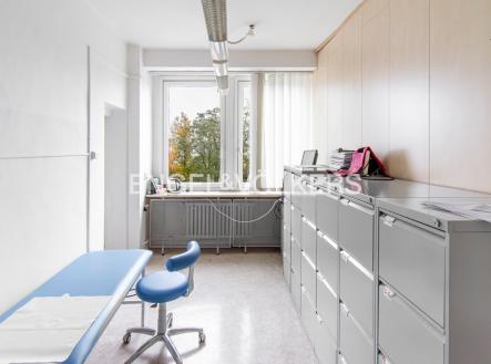 2 | Pronájem - komerční objekt, jiný, 36 m²