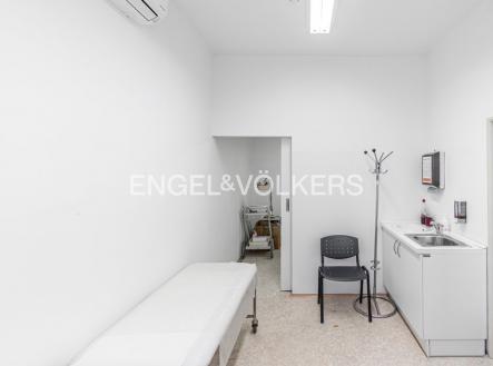 4 | Pronájem - komerční objekt, jiný, 36 m²