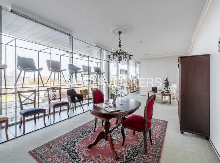 DSC_4501-HDR_web | Pronájem - obchodní prostor, 171 m²