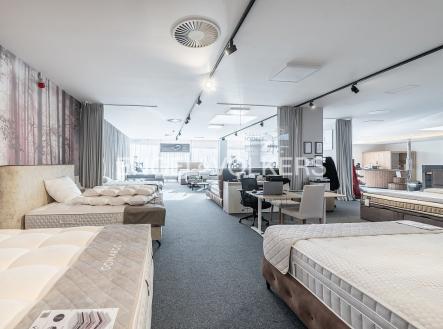 DSC_4486-HDR_web | Pronájem - obchodní prostor, 171 m²