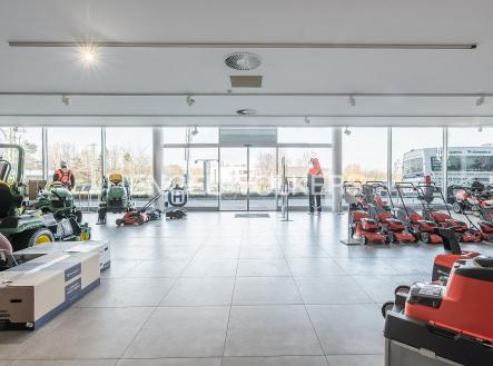 DSC_4468-HDR_web | Pronájem - obchodní prostor, 299 m²