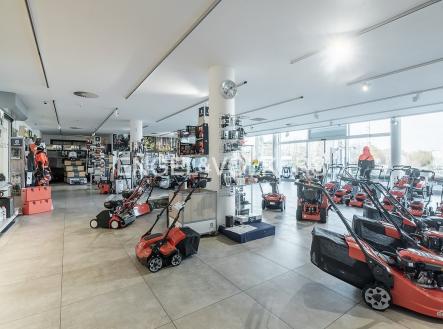 DSC_4465-HDR_web | Pronájem - obchodní prostor, 299 m²