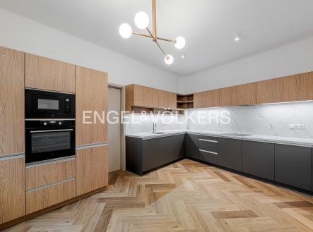 1 | Pronájem bytu, 3+1, 126 m²