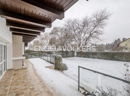 P1434890_web | Pronájem - dům/vila, 350 m²