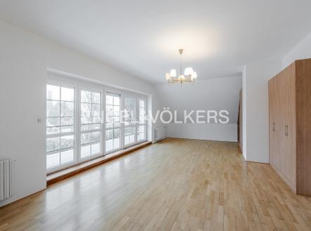 P1434873_web | Pronájem - dům/vila, 350 m²