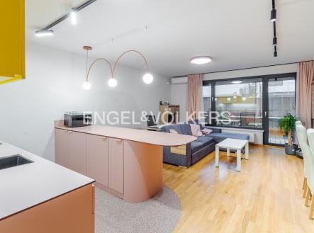 1 | Pronájem bytu, 2+kk, 71 m²