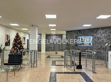 IMG_8609_web | Pronájem - komerční objekt, výroba, 596 m²