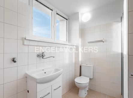 4 | Pronájem bytu, 1+kk, 34 m²