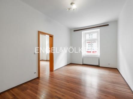 3 | Pronájem bytu, 2+kk, 45 m²