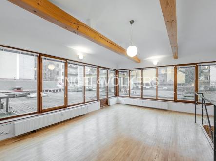 1 | Pronájem - kanceláře, 112 m²