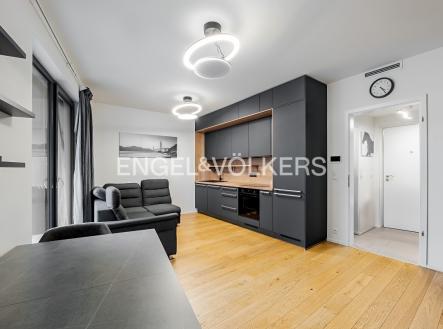 2__P1489130-HDR-Edit_web | Prodej bytu, 1+kk, 31 m²