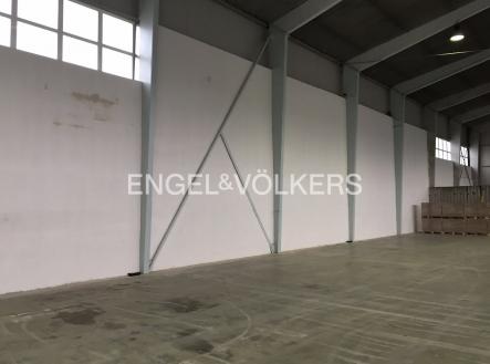 IMG_3418_e_web | Pronájem - komerční objekt, sklad, 961 m²