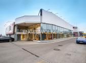 Pronájem - obchodní prostor, 1 520 m²