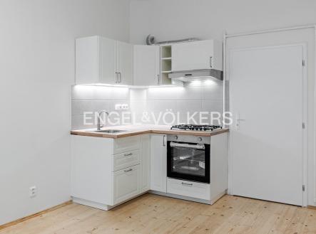 P1466738_web | Pronájem bytu, 1+kk, 24 m²