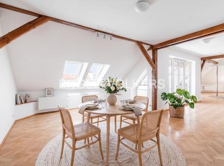 2 | Prodej bytu, 6+kk, 240 m²