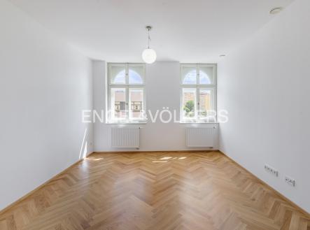 4 | Pronájem bytu, 3+kk, 85 m²