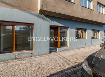 P1466988_web | Pronájem - kanceláře, 76 m²
