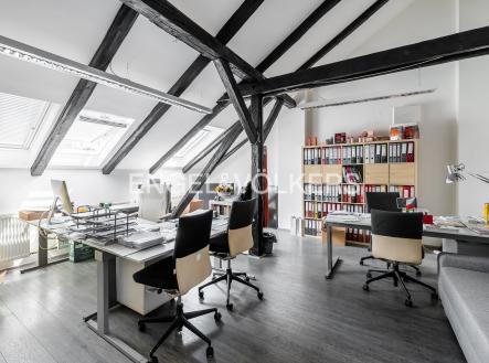 4 | Pronájem - kanceláře, 178 m²