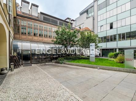 P1412219_web | Pronájem - kanceláře, 300 m²