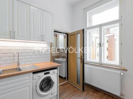 P1477547_web | Pronájem bytu, 2+1, 59 m²