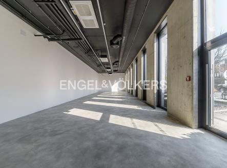 DSC_2698-HDR_web | Pronájem - obchodní prostor, 188 m²