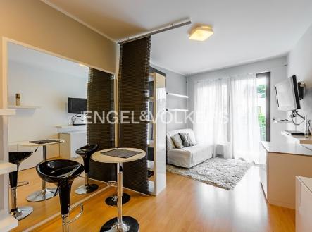 Pronájem bytu, 1+kk, 27 m² obrázek