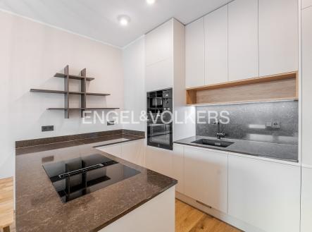 P1178767_web | Pronájem bytu, 2+kk, 58 m²