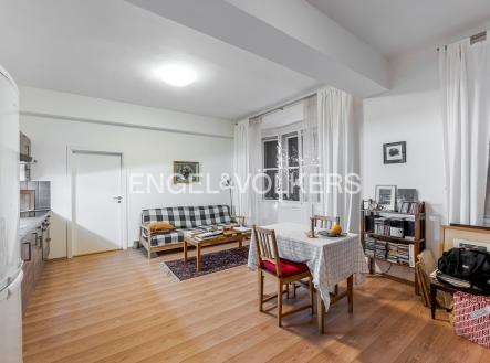 P1477557_web | Pronájem bytu, 2+kk, 65 m²