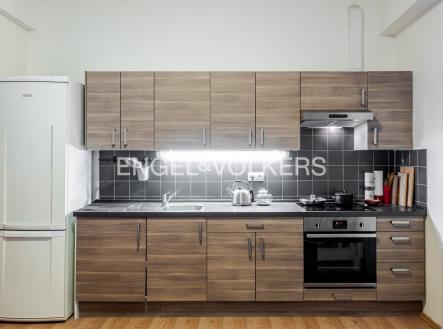 P1477560_web | Pronájem bytu, 2+kk, 65 m²